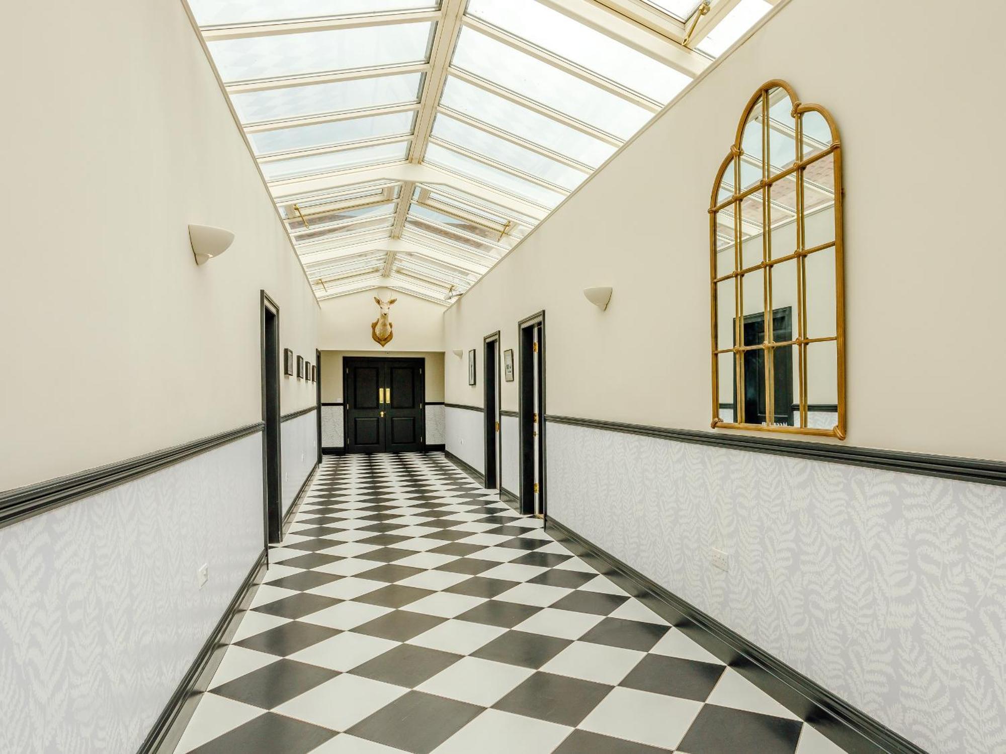 The Stables Villa เชดดาร์ ภายนอก รูปภาพ